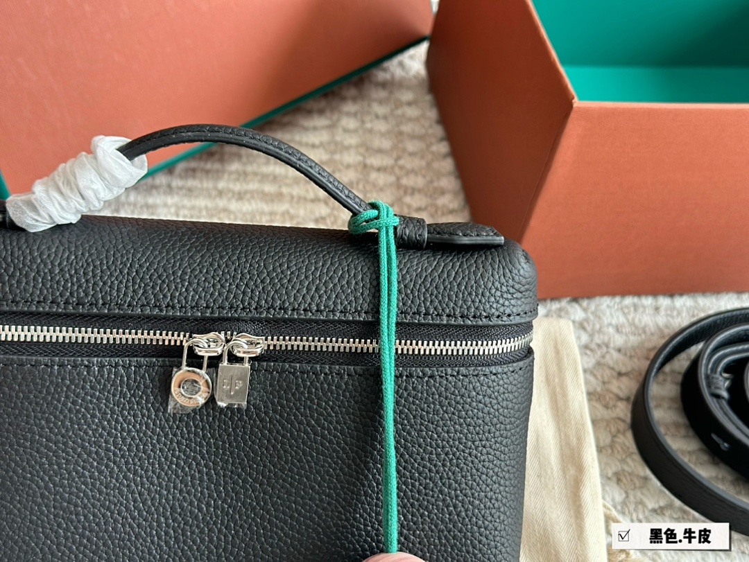 Loro Piana Cosmetic Pouch view