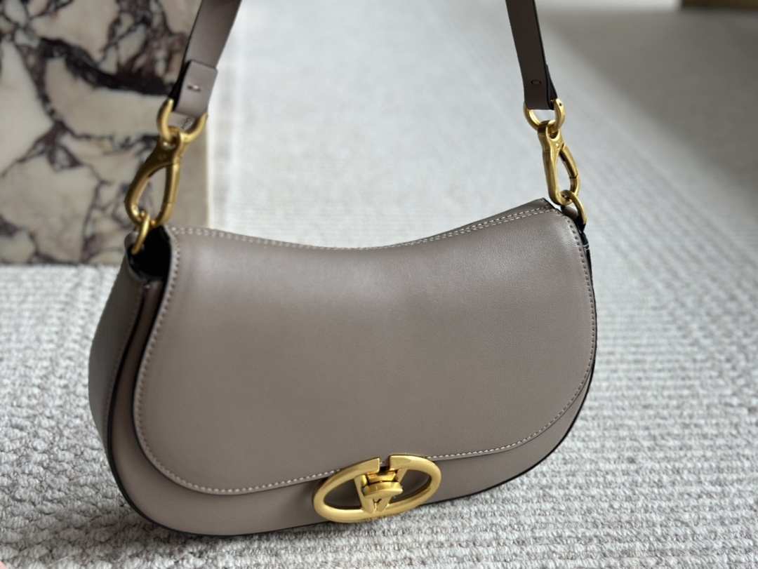 Valentino Shoulder Bag view