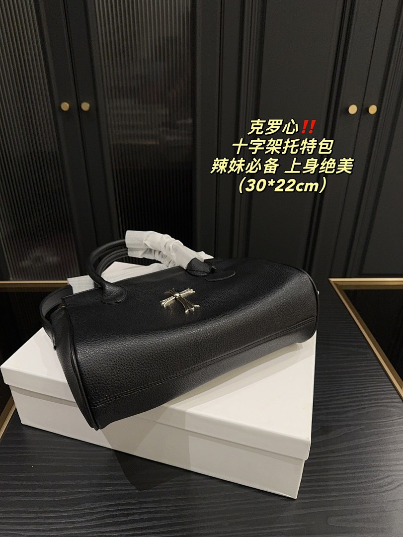 Chrome Hearts Crossbody Bag view