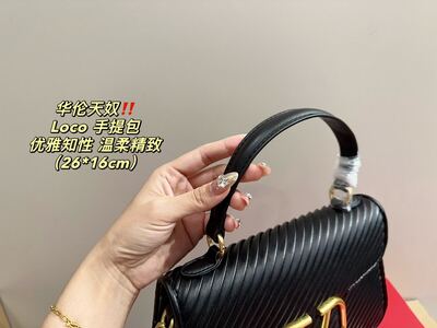 Valentino VLogo Shoulder Bag view 4
