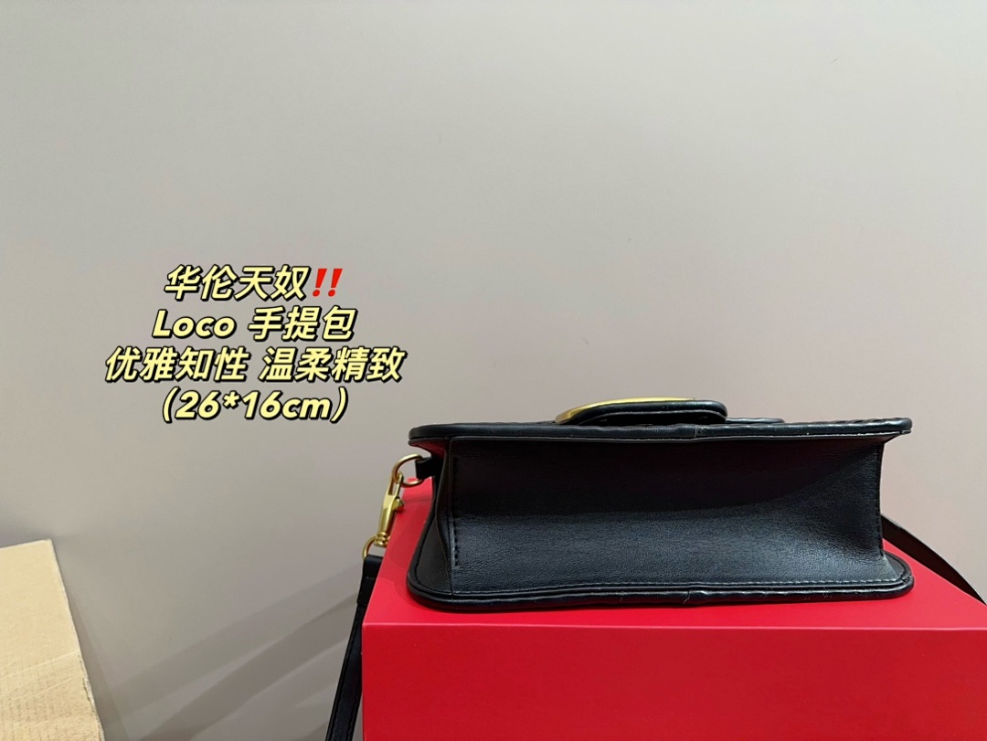 Valentino VLogo Shoulder Bag view