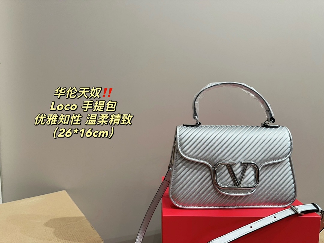 Valentino VLogo Shoulder Bag view