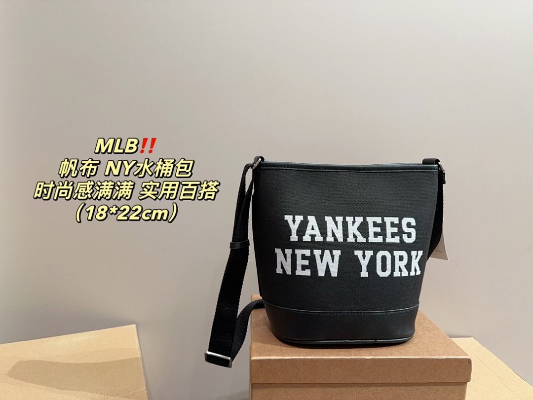 Other Canvas Bucket Bag