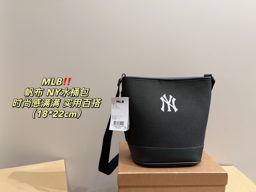 Other Canvas Bucket Bag