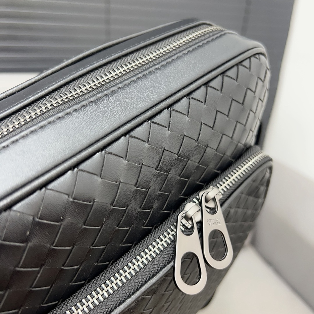 Bottega Veneta Intrecciato Cosmetic Pouch view