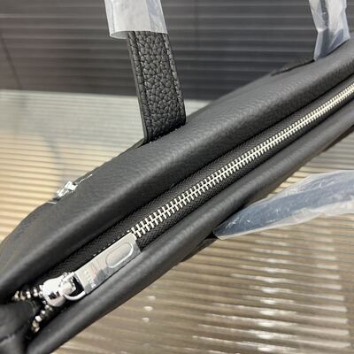 Balenciaga Shoulder Bag view 4