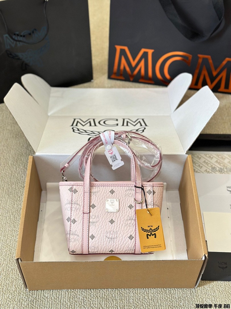 MCM Visetos Tote view