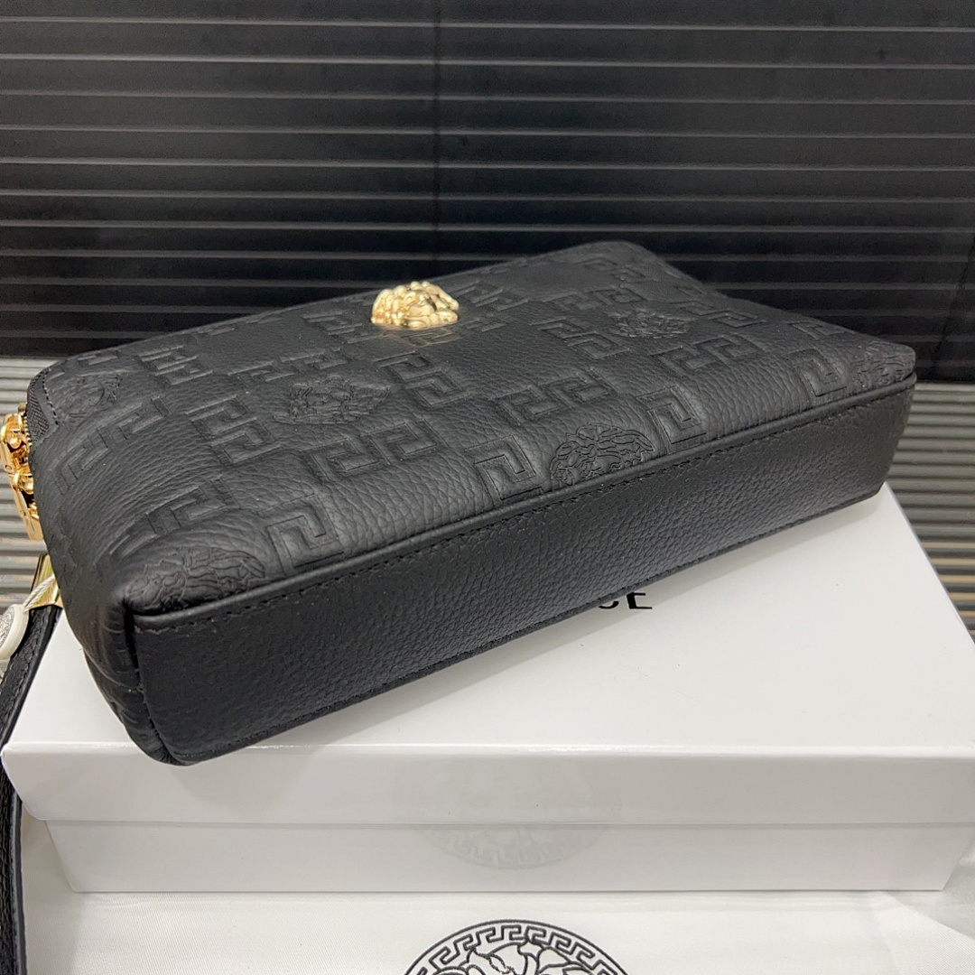 Versace Medusa Wallet view