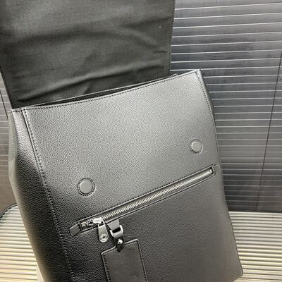 Montblanc Clutch view 2