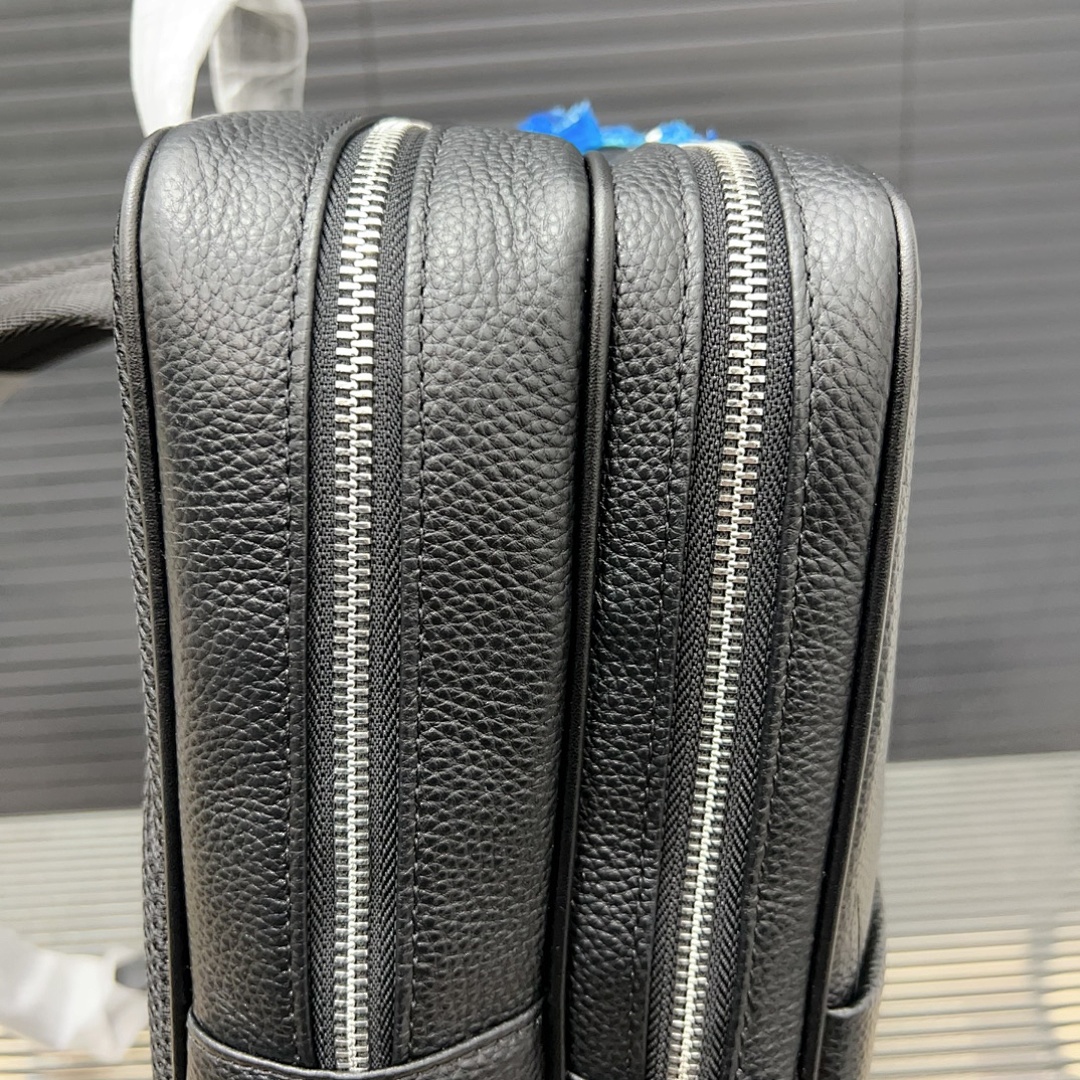Montblanc Crossbody Bag view