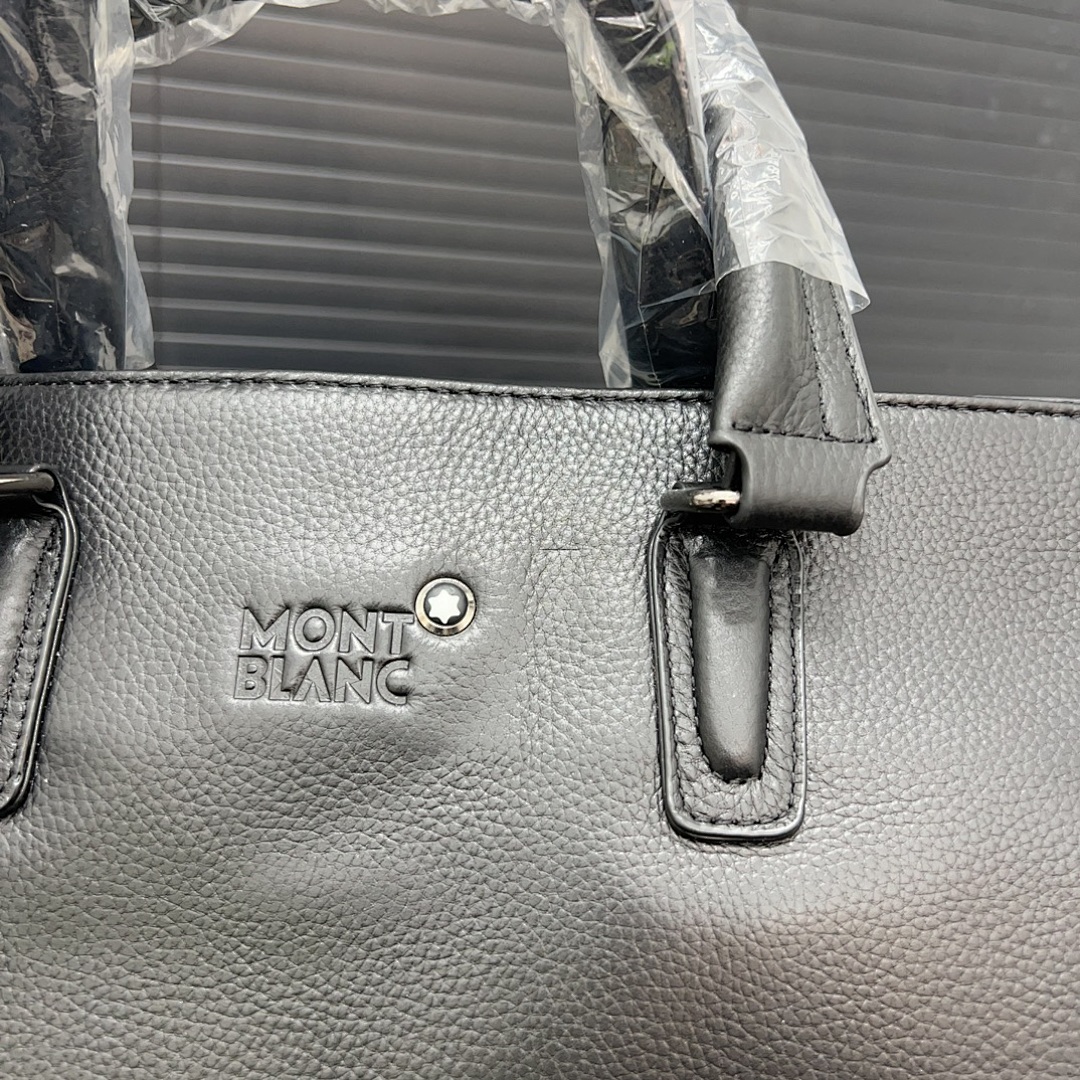 Montblanc Meisterstuck Sartorial Bag view
