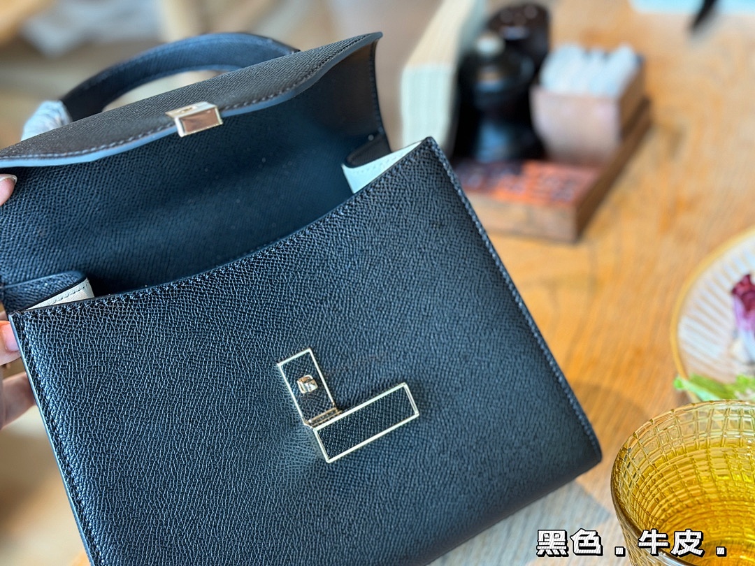 Celine Luggage Tote