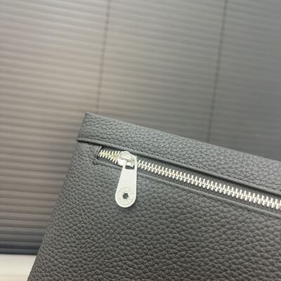 Montblanc Leather Pouch view 5