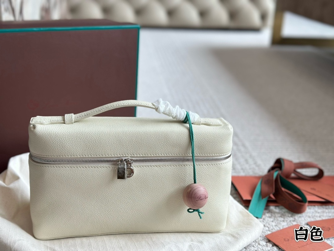 Hermès Evelyne Bag