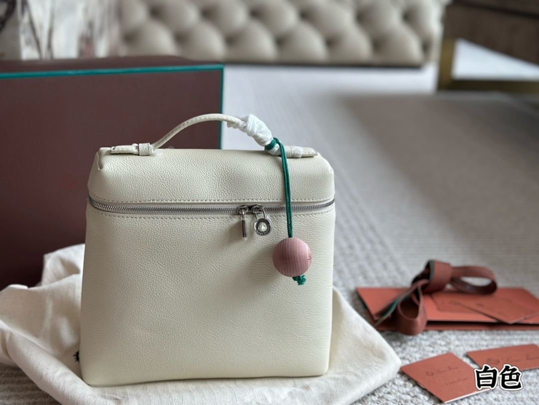 Hermès Evelyne Bag