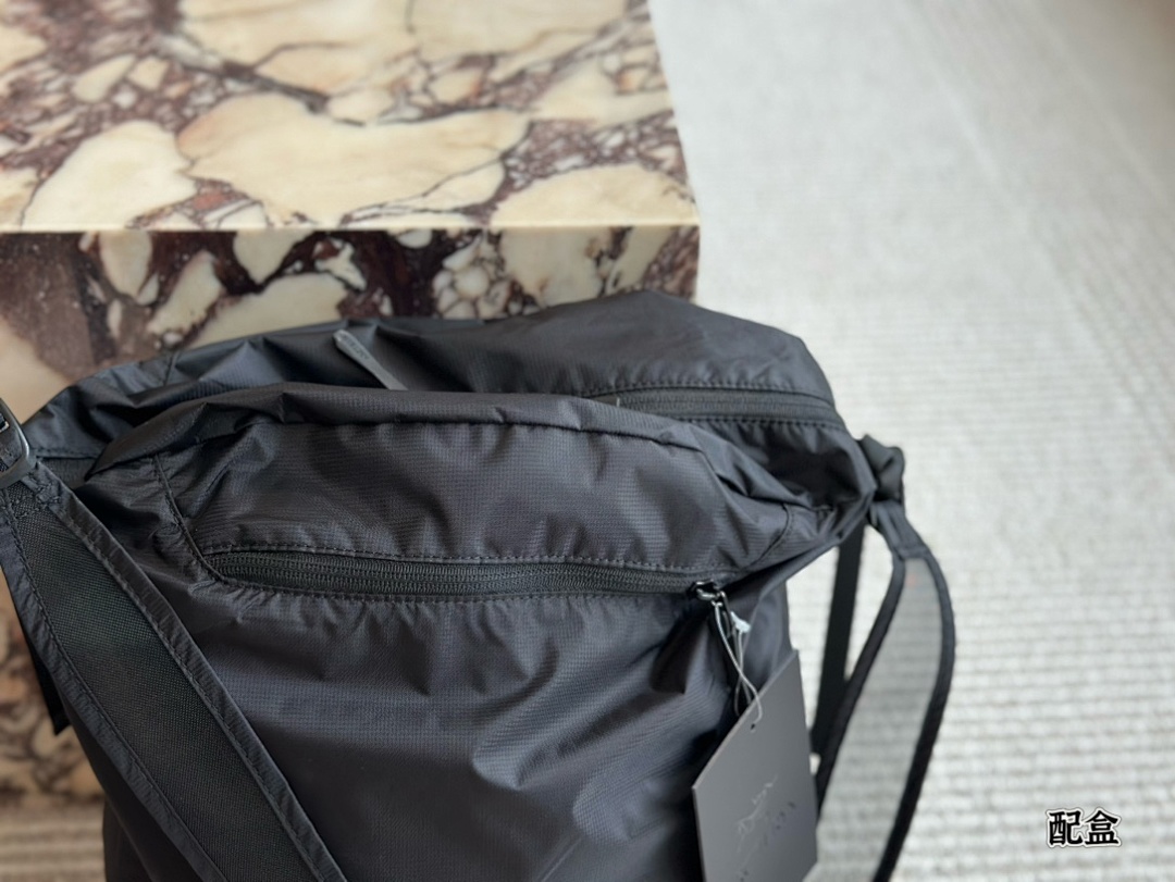 Other Shoulder Bag view