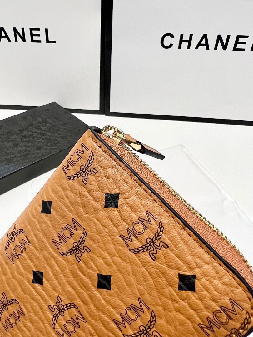 MCM Wallet view