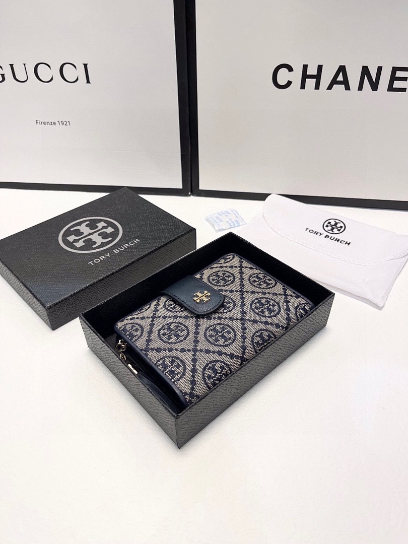 Tory Burch Wallet view