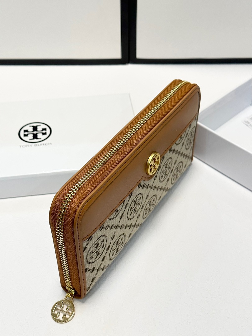 Tory Burch Wallet view