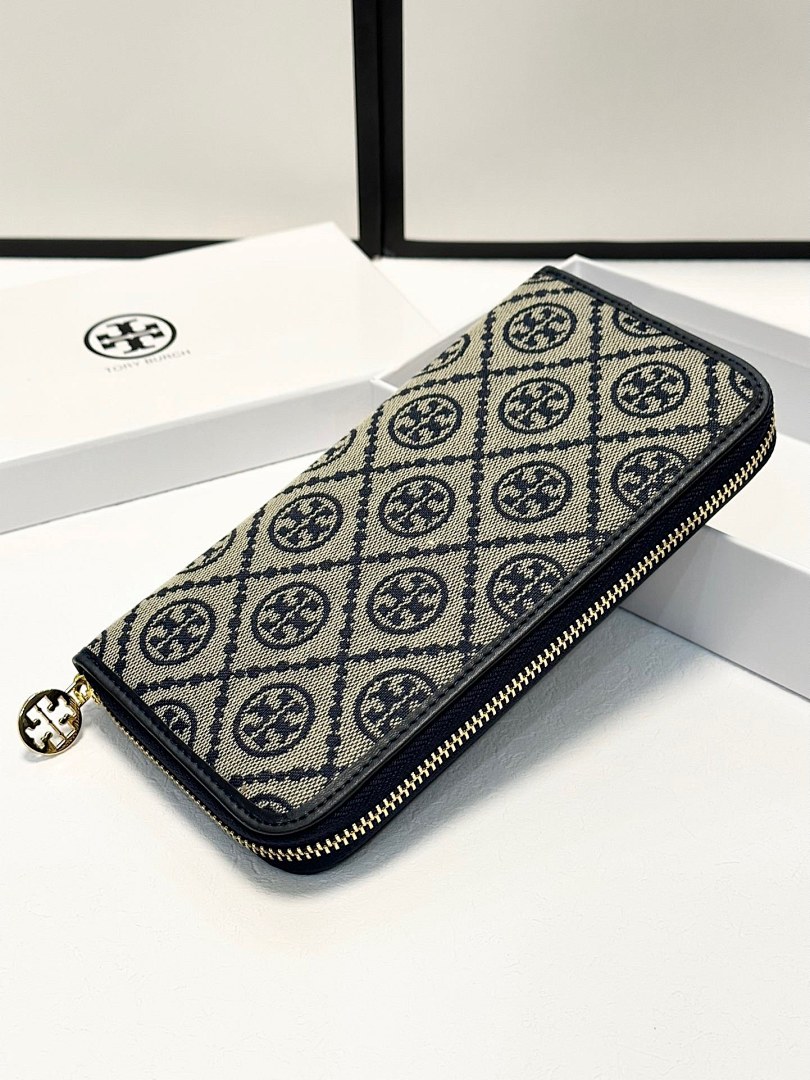 Tory Burch Wallet