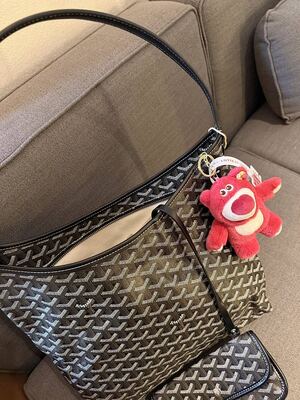 Goyard Shoulder Bag view 3