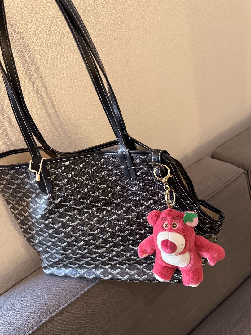 Goyard Saint Louis Tote