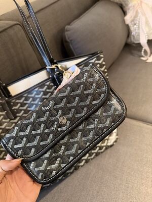 Goyard Saint Louis Tote view 2