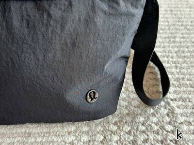 Lululemon Bucket Bag view 4