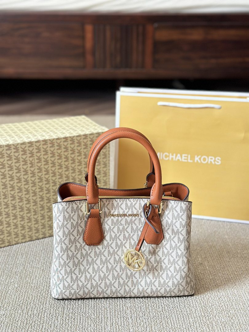 Michael Kors Tote Bag