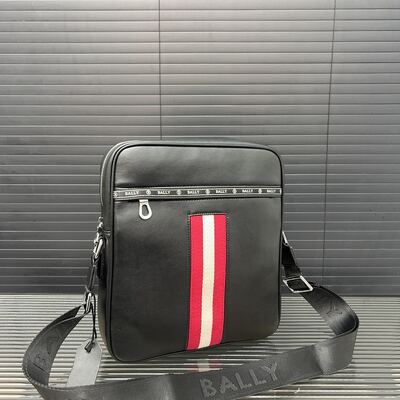 Bally Shoulder Bag view 9