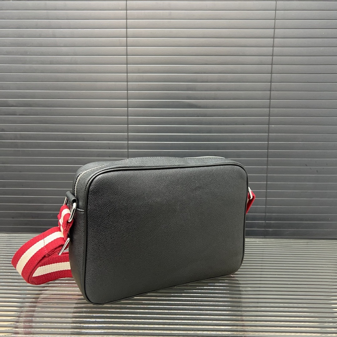 Bally Crossbody Bag view