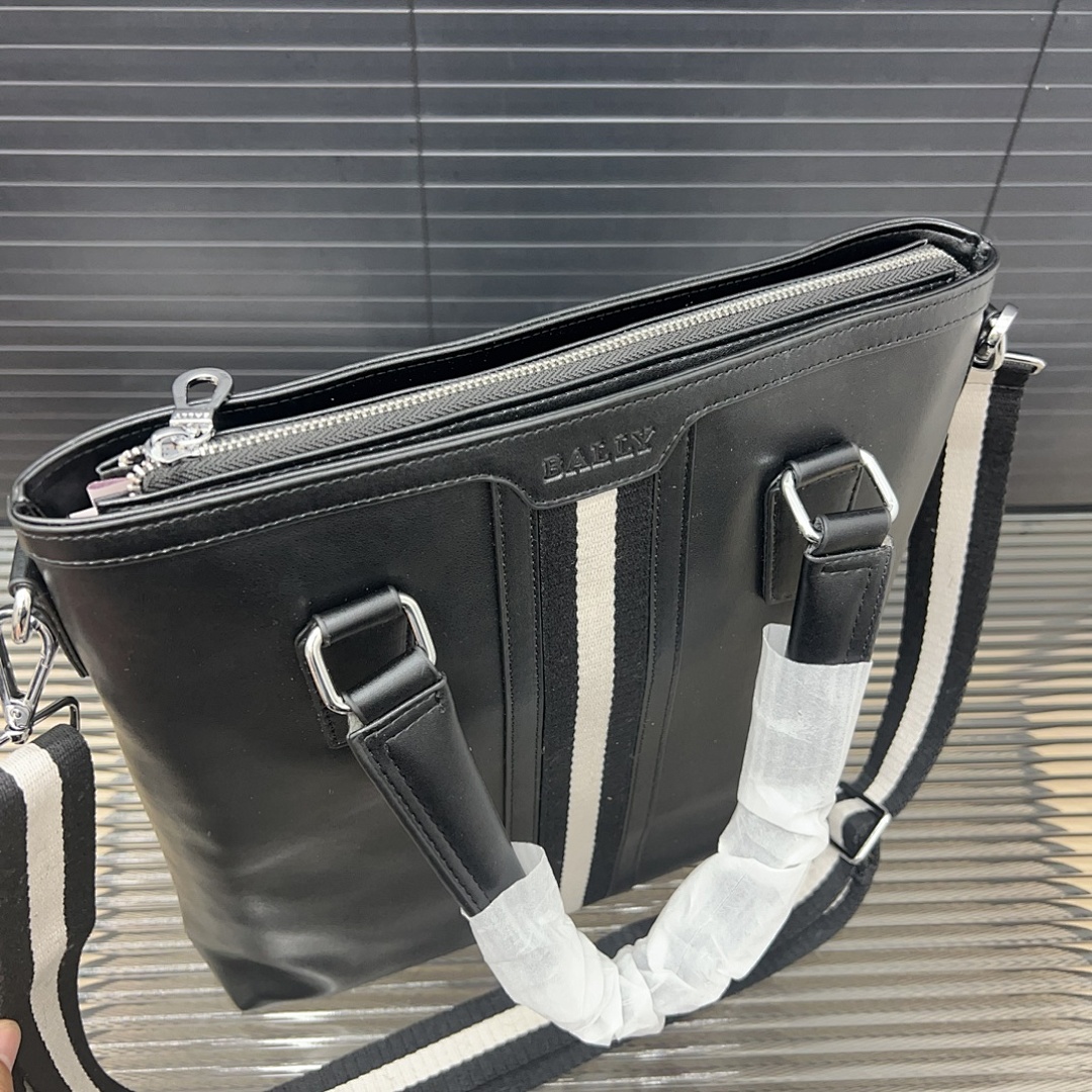 Other Shoulder Bag