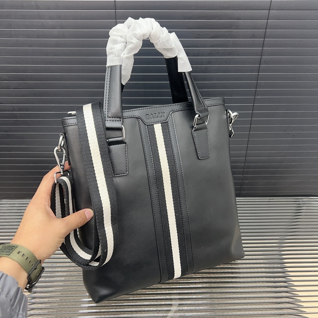 Other Shoulder Bag view