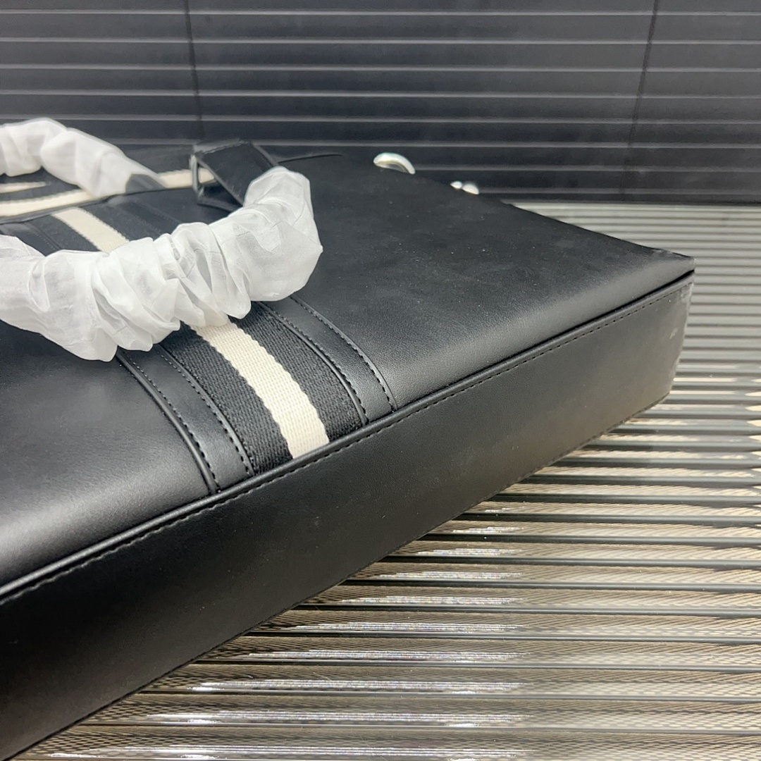 Other Crossbody Bag