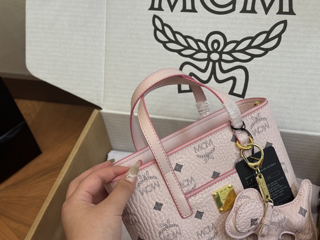 MCM Visetos Tote Bag view