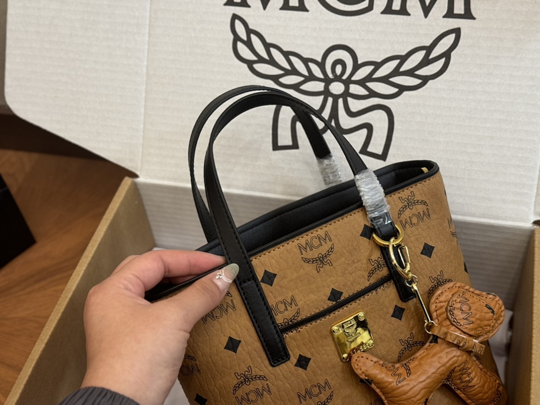 MCM Visetos Tote Bag view