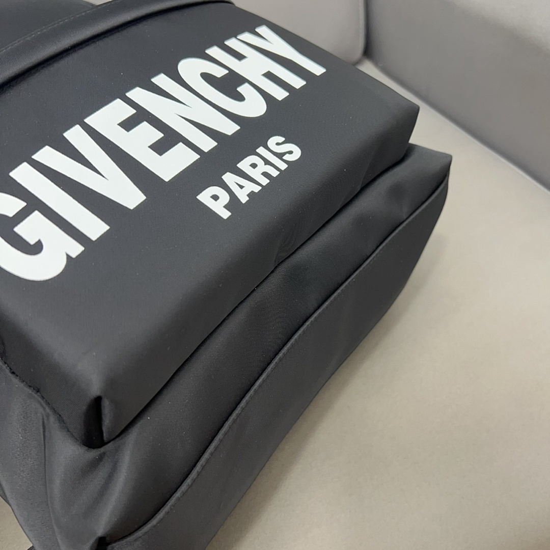 Givenchy Shoulder Bag