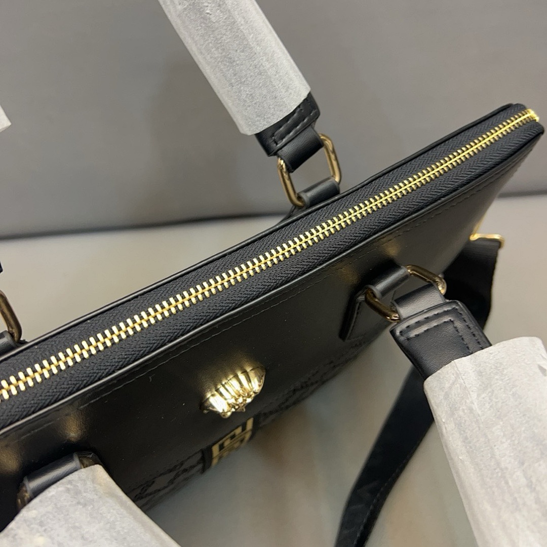 Versace Medusa Shoulder Bag view