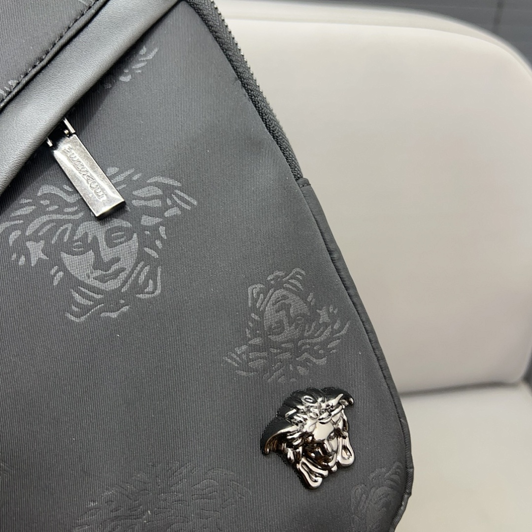 Versace Medusa Shoulder Bag view