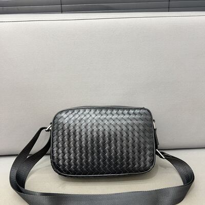 Bottega Veneta Intrecciato Clutch view 9