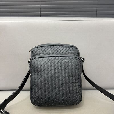 Bottega Veneta Intrecciato Camera Bag view 9