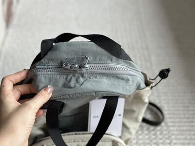 Lululemon Duffle Bag view 6
