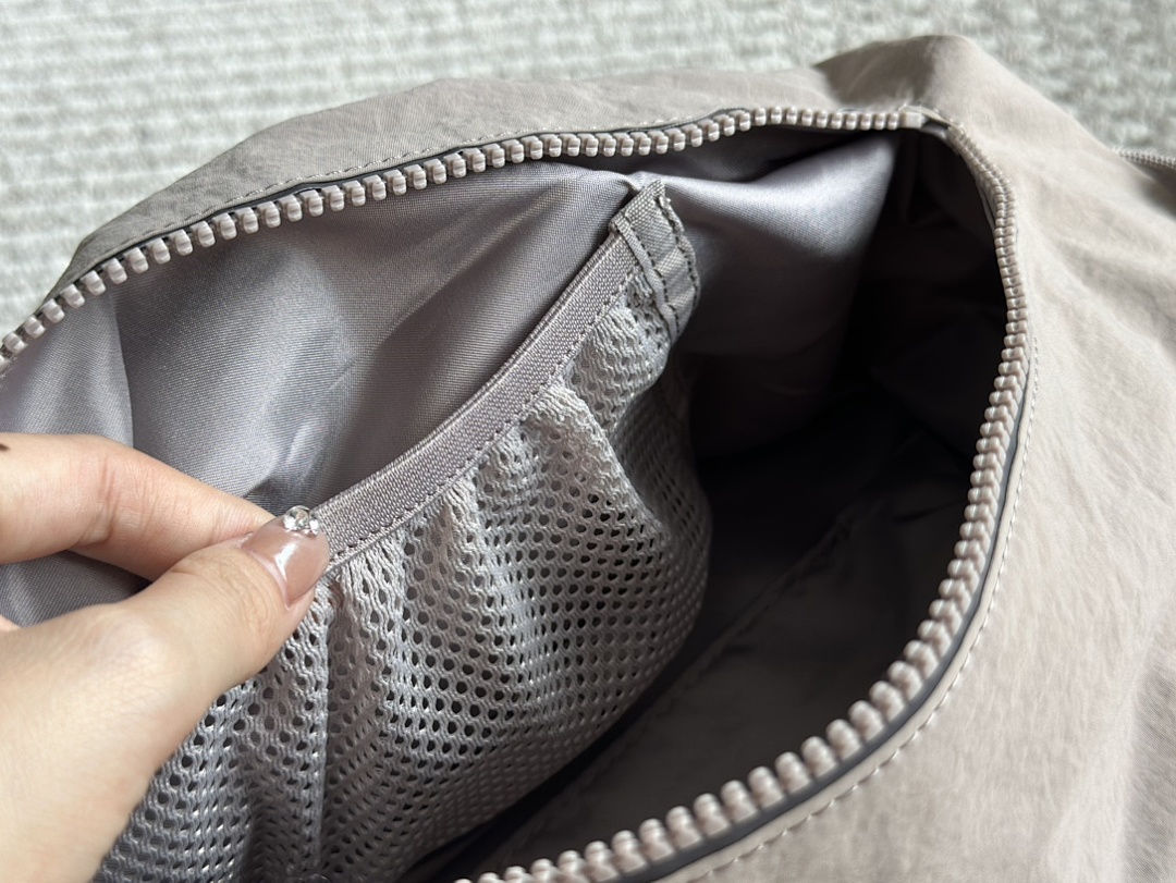 Lululemon Belt Bag view