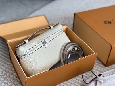Hermes Evelyne view 5
