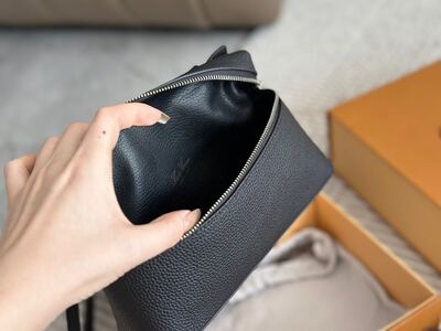 Louis Vuitton Coussin view 3