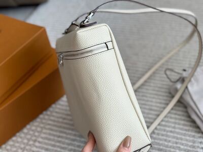 Dior Saddle Shoulder Bag view 7