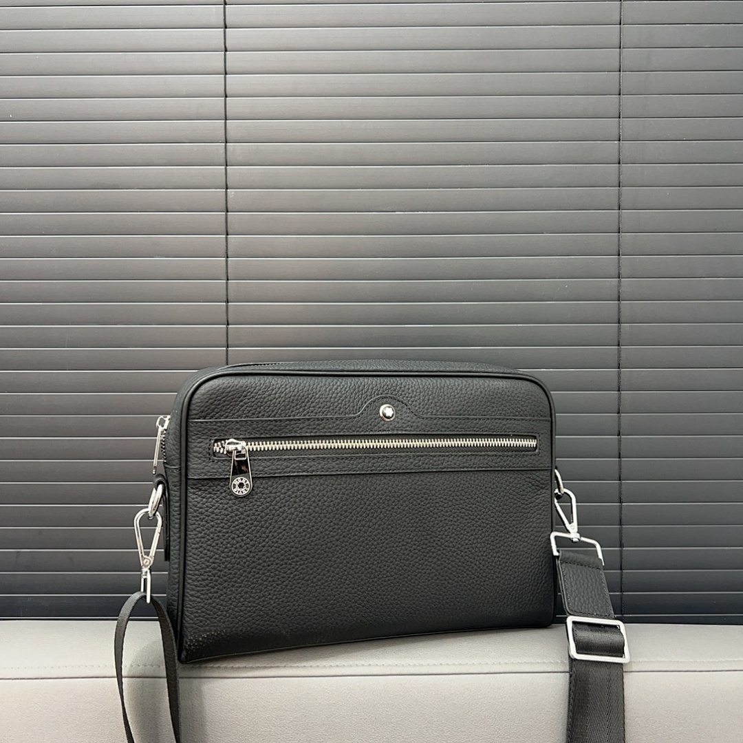 Montblanc Toiletry Bag view
