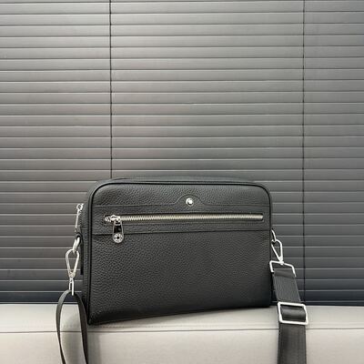 Montblanc Toiletry Bag view 8