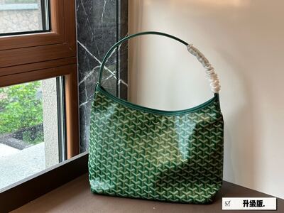 Goyard Saint Louis Tote view 9