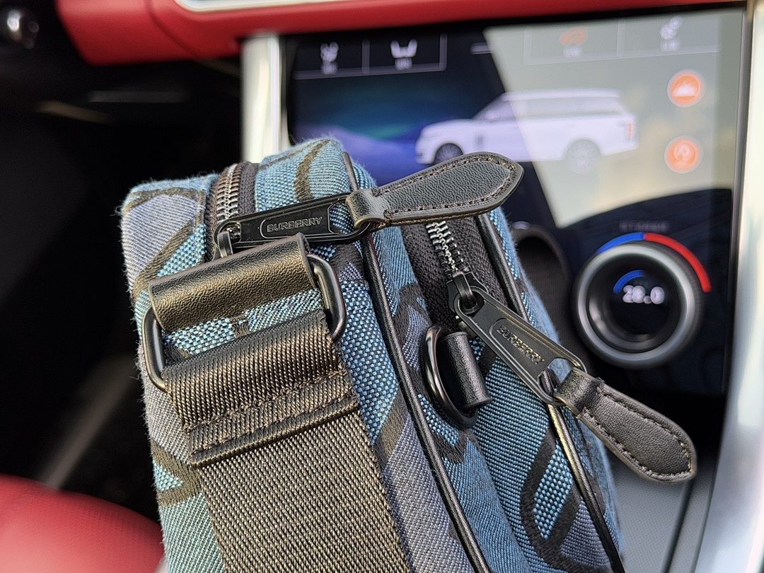 Burberry EE Crossbody Bag view